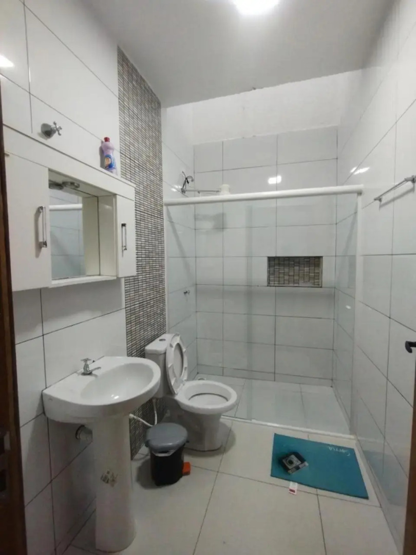 Casa Nova com Piscina 3 quartos