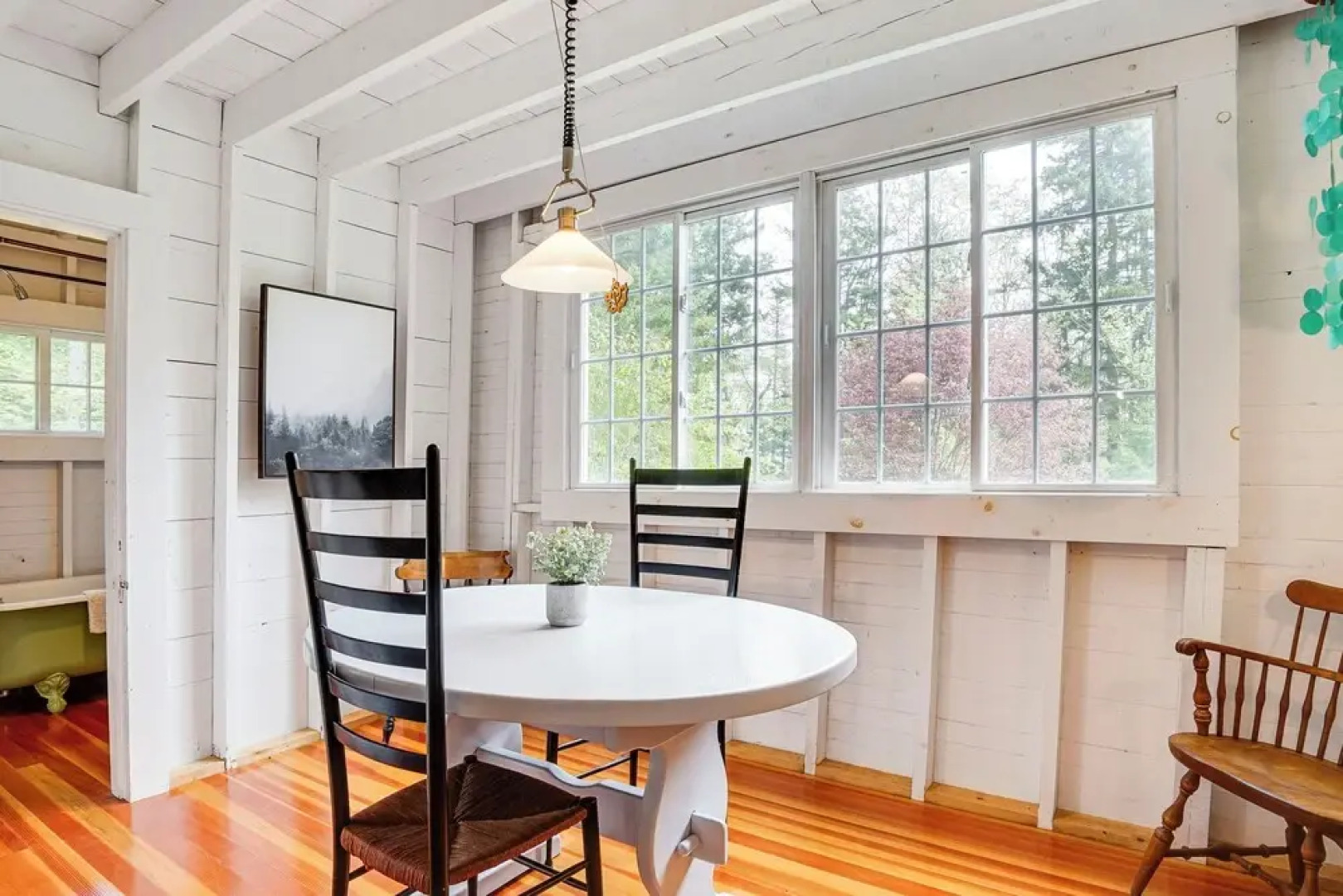 Rustic Marlboro Cottage: 4 Mi to Lake Raponda!