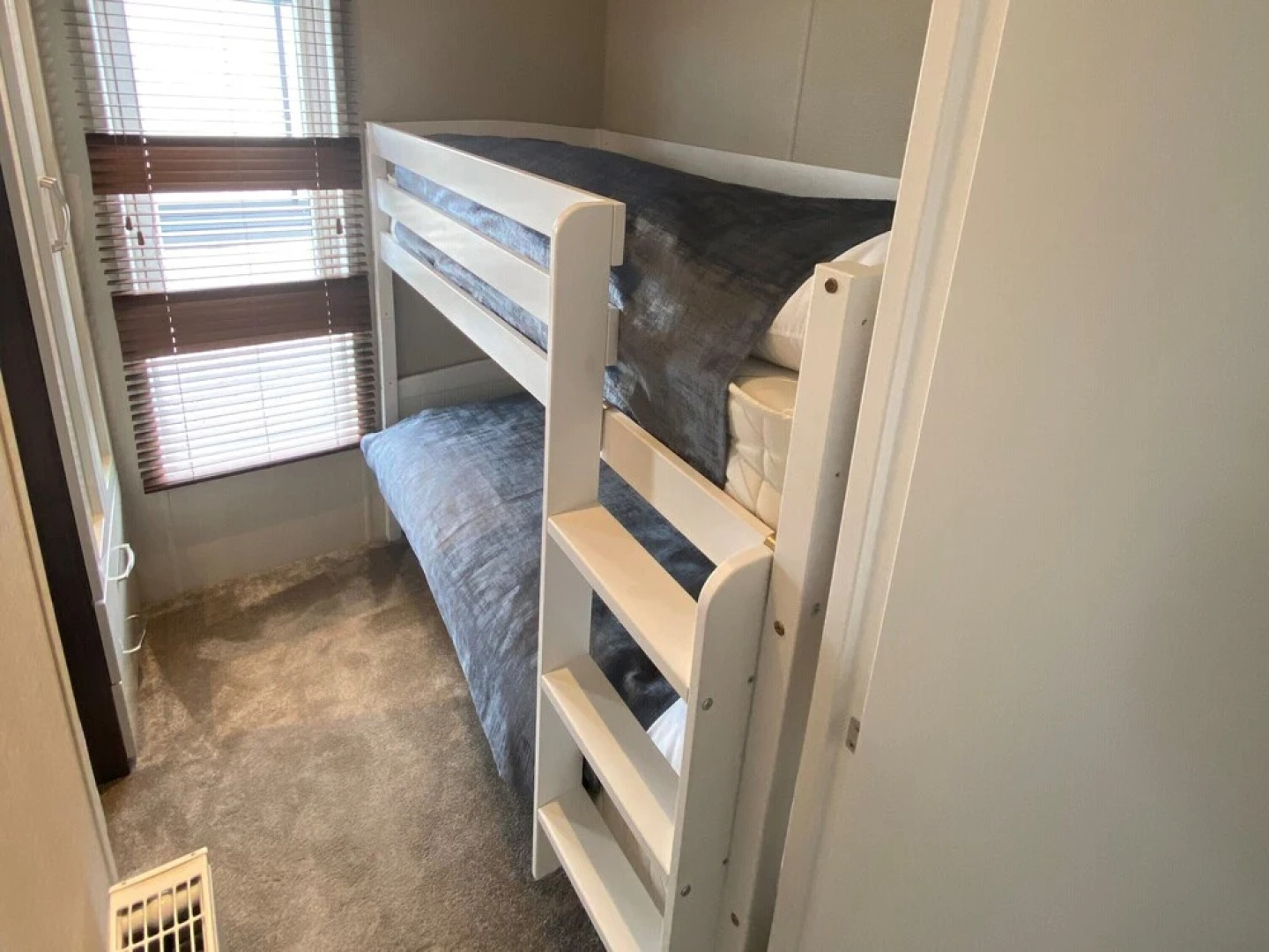 Rivington Lodge 32 With hot tub - St Andrews