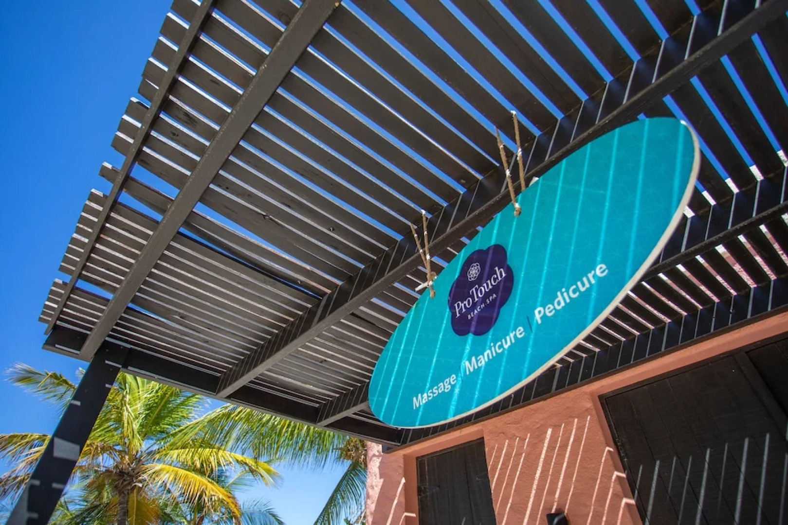 Blue Bay Bungalows - The Garden