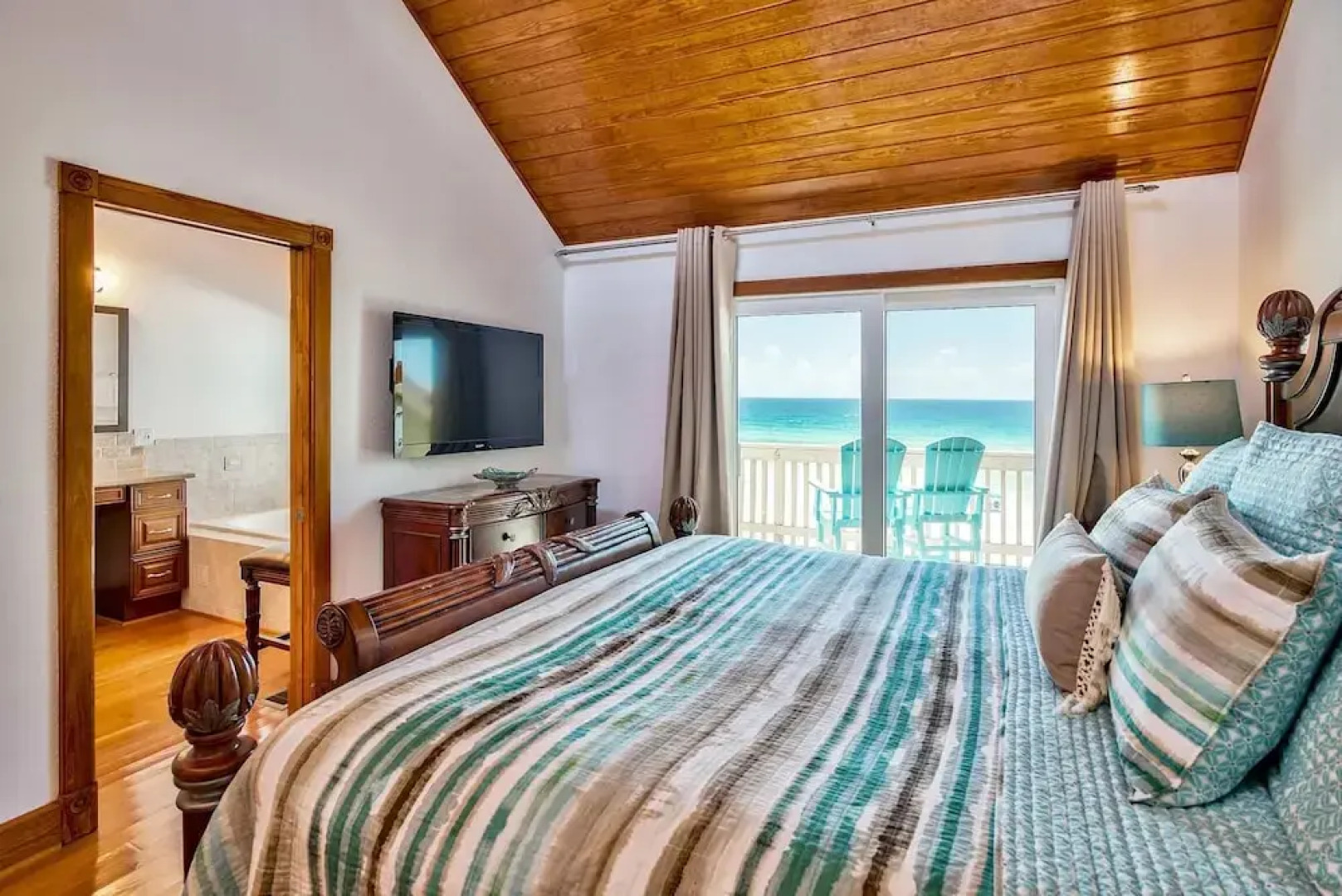 Green Reef Townhomes by Resort