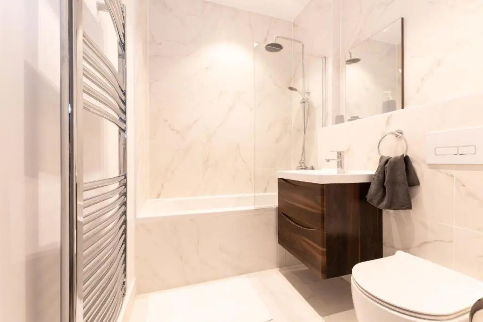 Fleet Heights Apartment Three