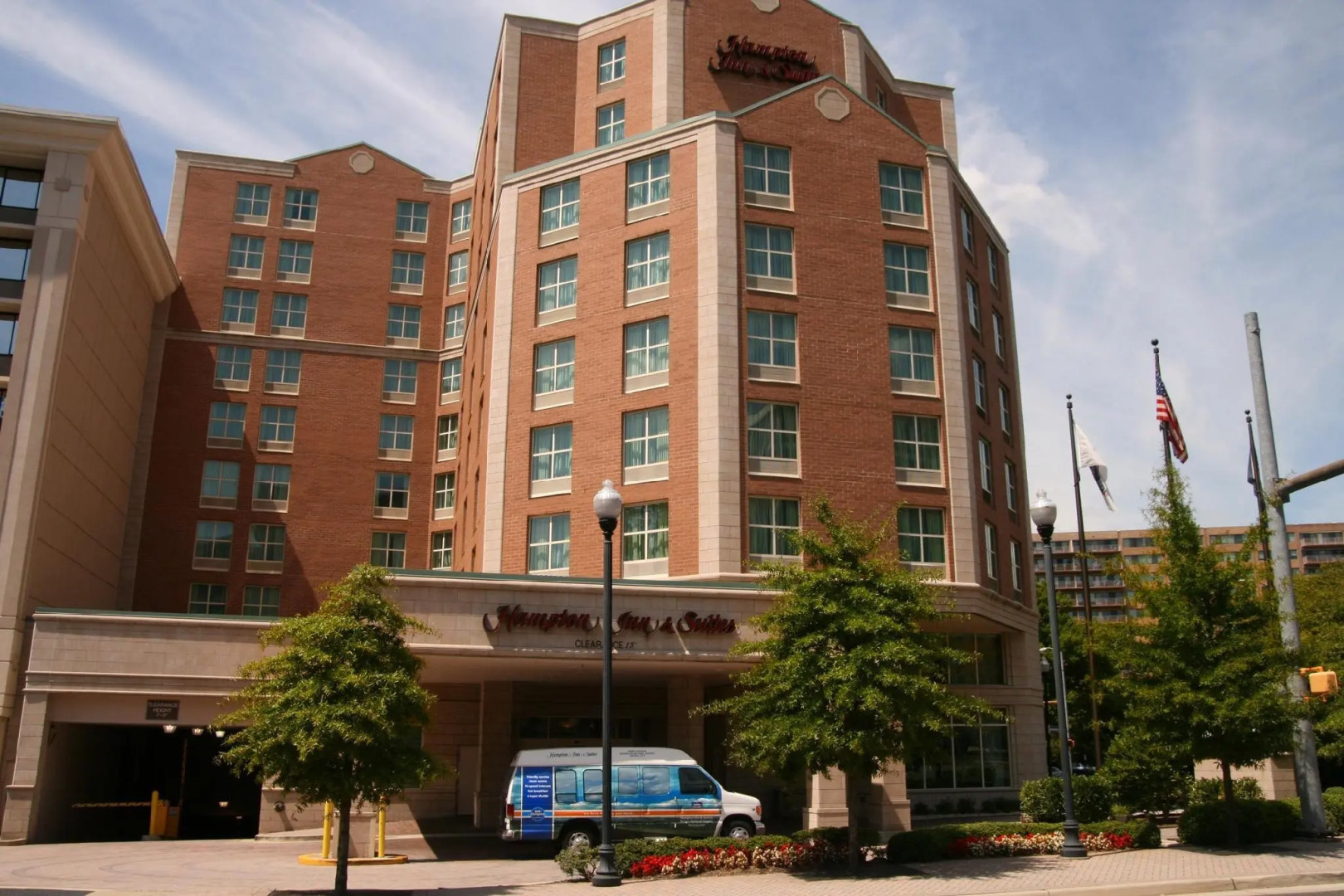 Hampton Inn & Suites Arlington Crystal City DCA