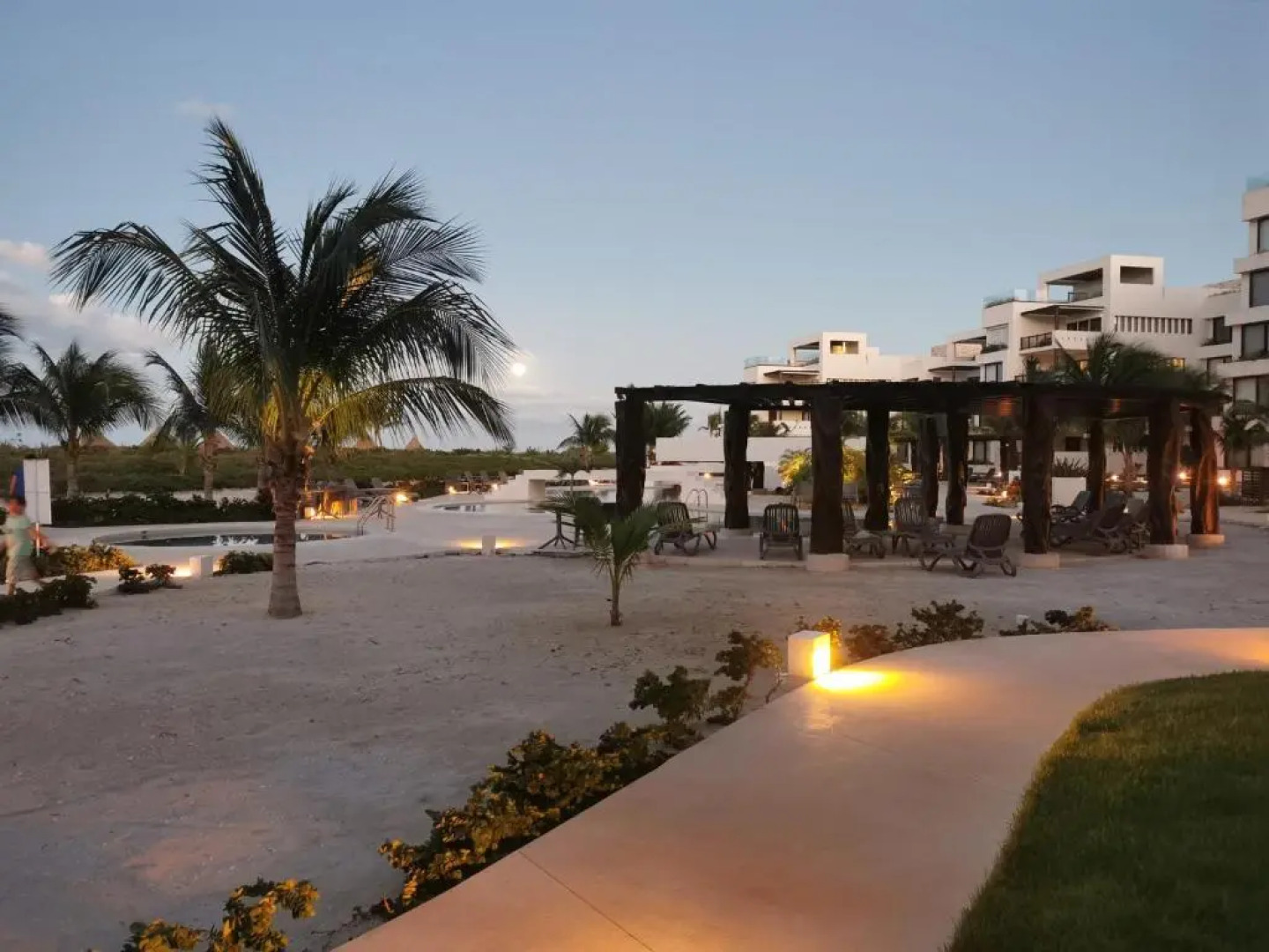 Playa, Selva, Cenotes, Ruinas, Marina todo a 5 km