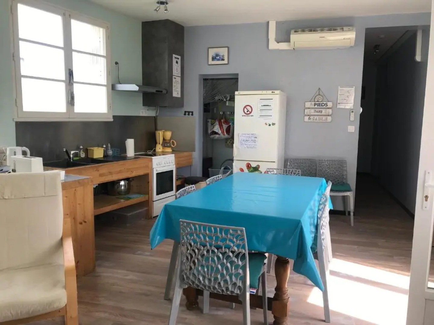 Appartement rez-de-chaussée 500 m de la plage Ste Anne