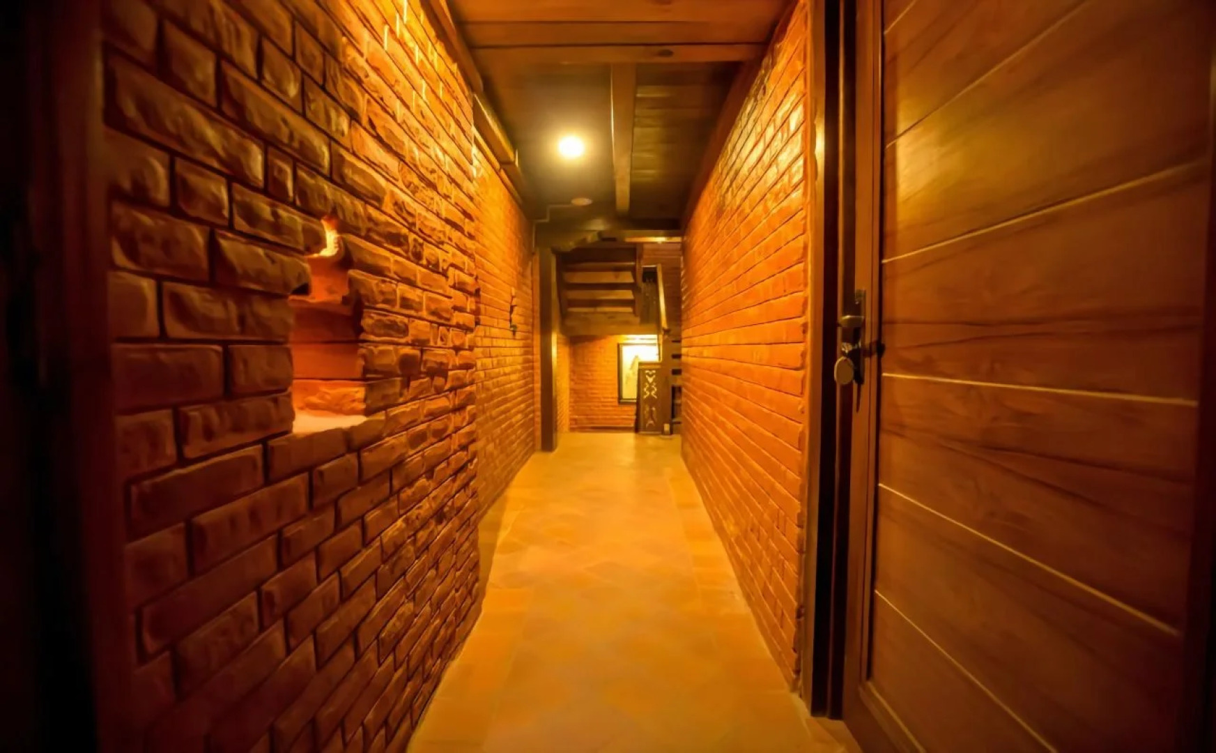 Hotel Baha Restaurant and Cafe