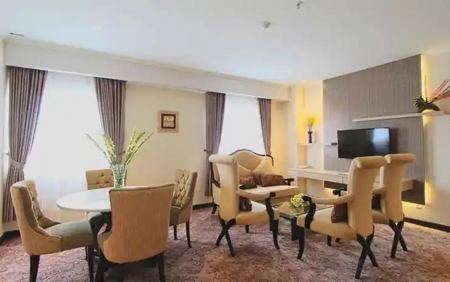 Lorin Syariah Solo Hotel