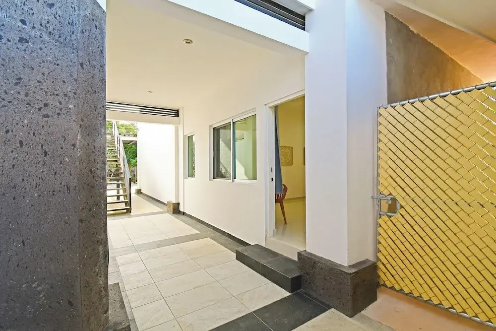 Downtown Rooms Pool & BBQ Near Hotspots