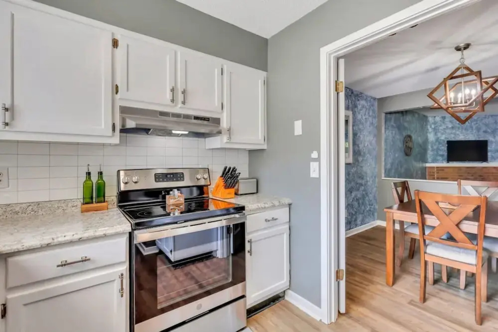 Gata 2 -the Rustic Suite - Close to GSU