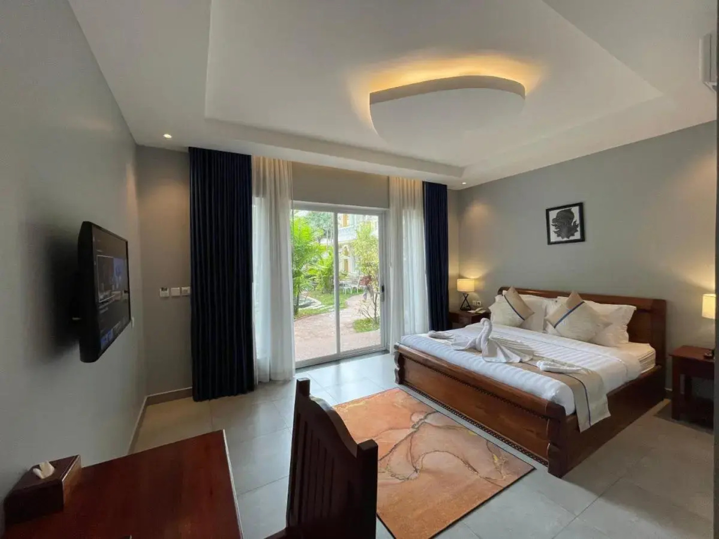 Sokchea Kampot Hotel