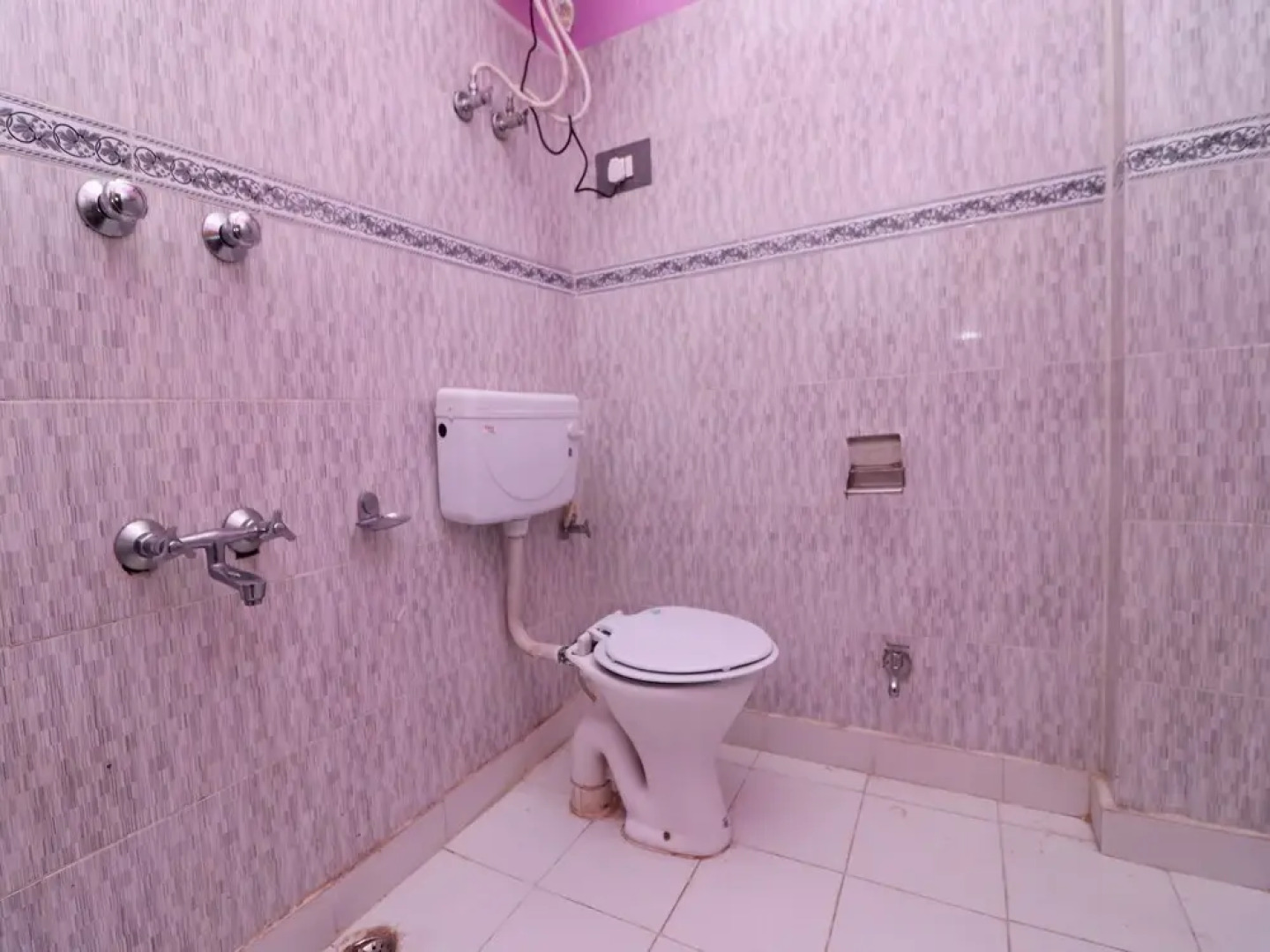 Hotel Blue Diamond Kasol