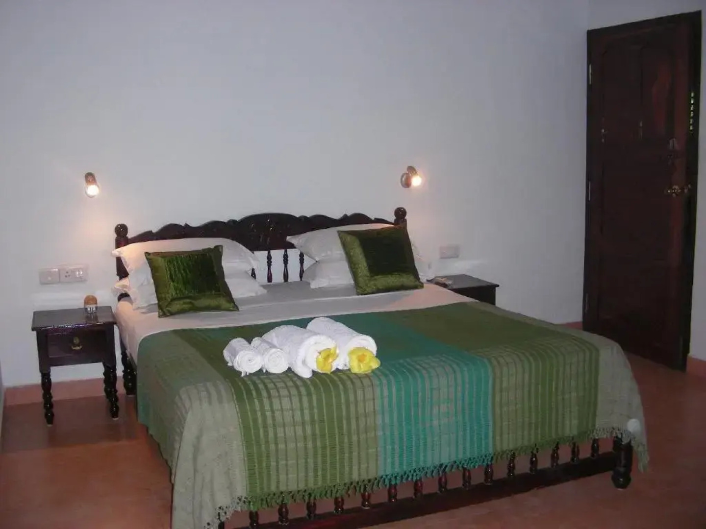 Vembanad House Boutique Back Water Homestay