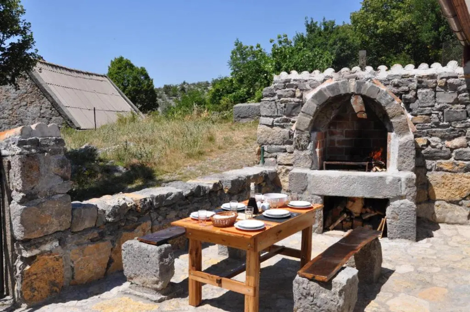 Mountain Cottage Mons Baebius