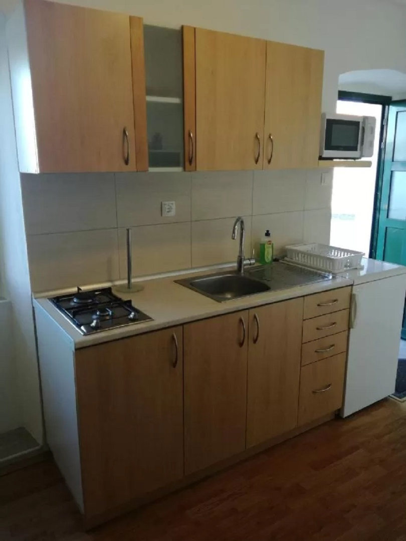 Apartment Kova - 10 m from sea: A1 Murter, Island Murter