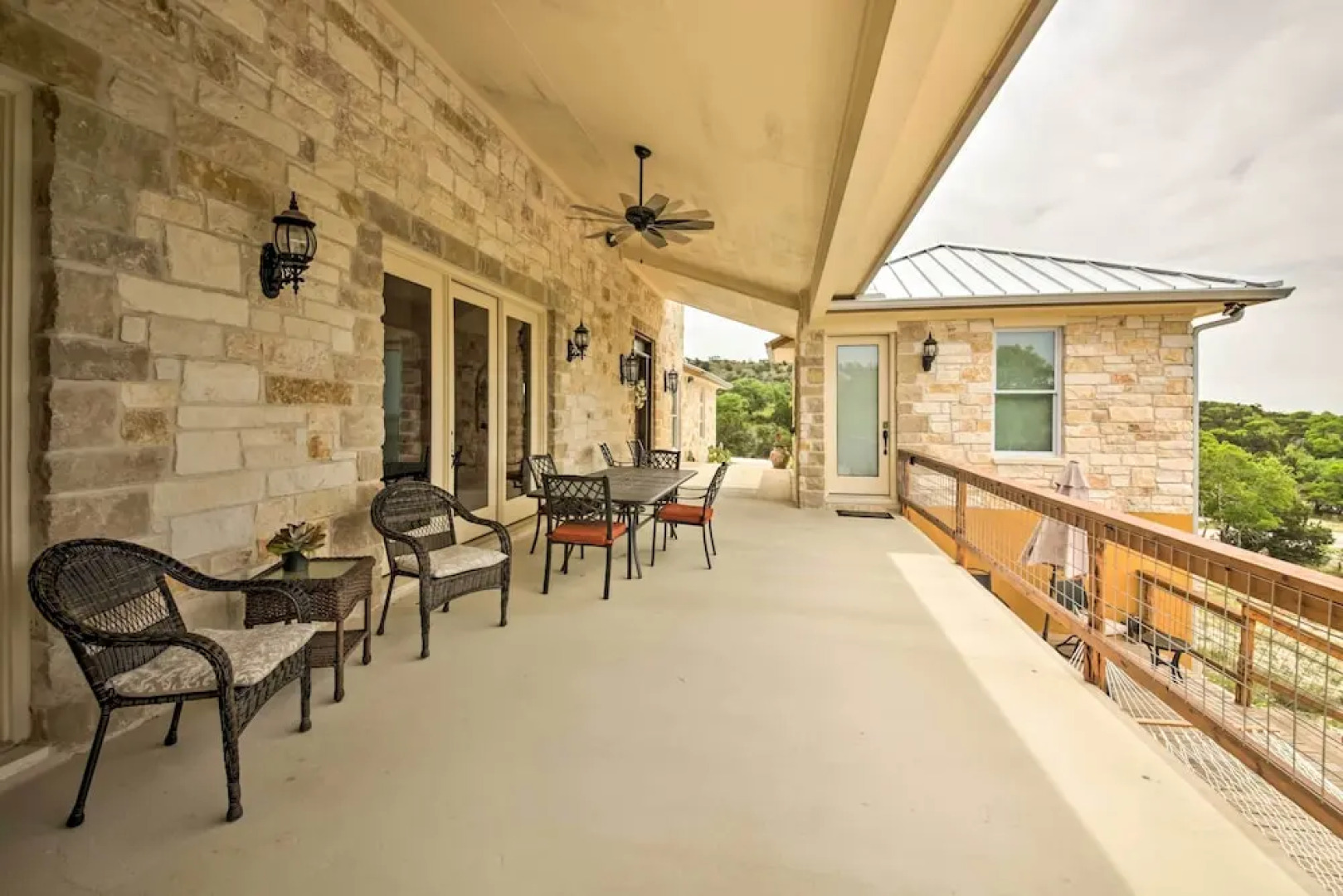 'ladera' Wimberley Estate on 13 Acres w/ Hot Tub