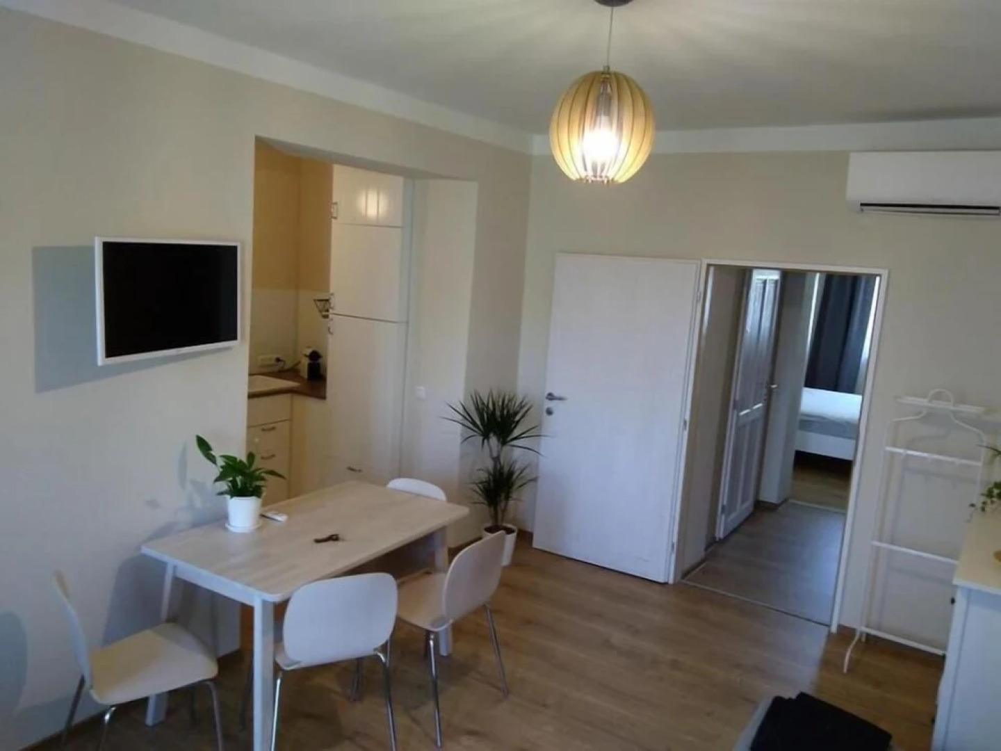 Sabines Apartments Ferienwohnungen