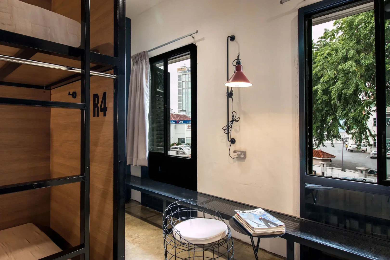 The Brownstone Hostel & Space