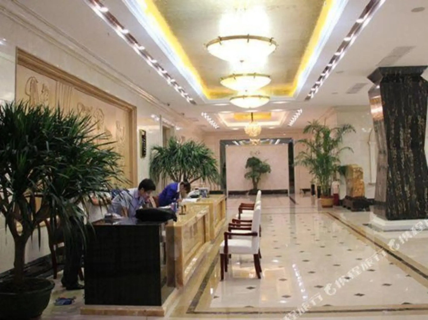 Sanhe Hotel