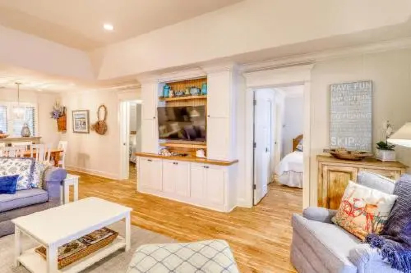 5 Inlet Cove Cottage