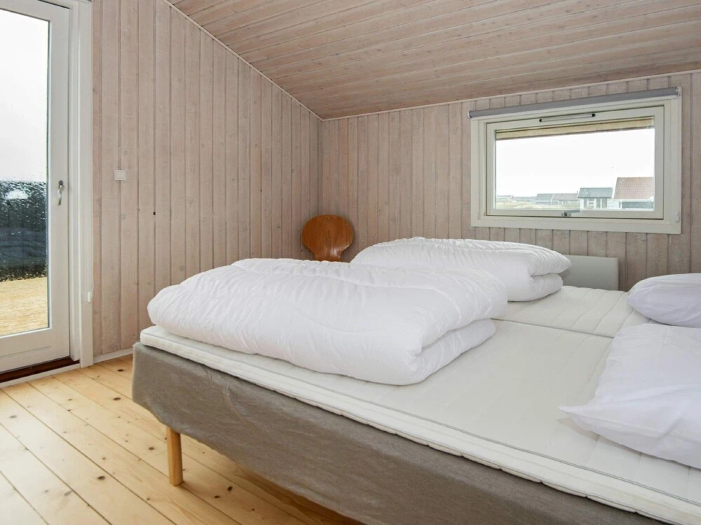 Spacious Holiday Home With Sauna in Hvide Sande