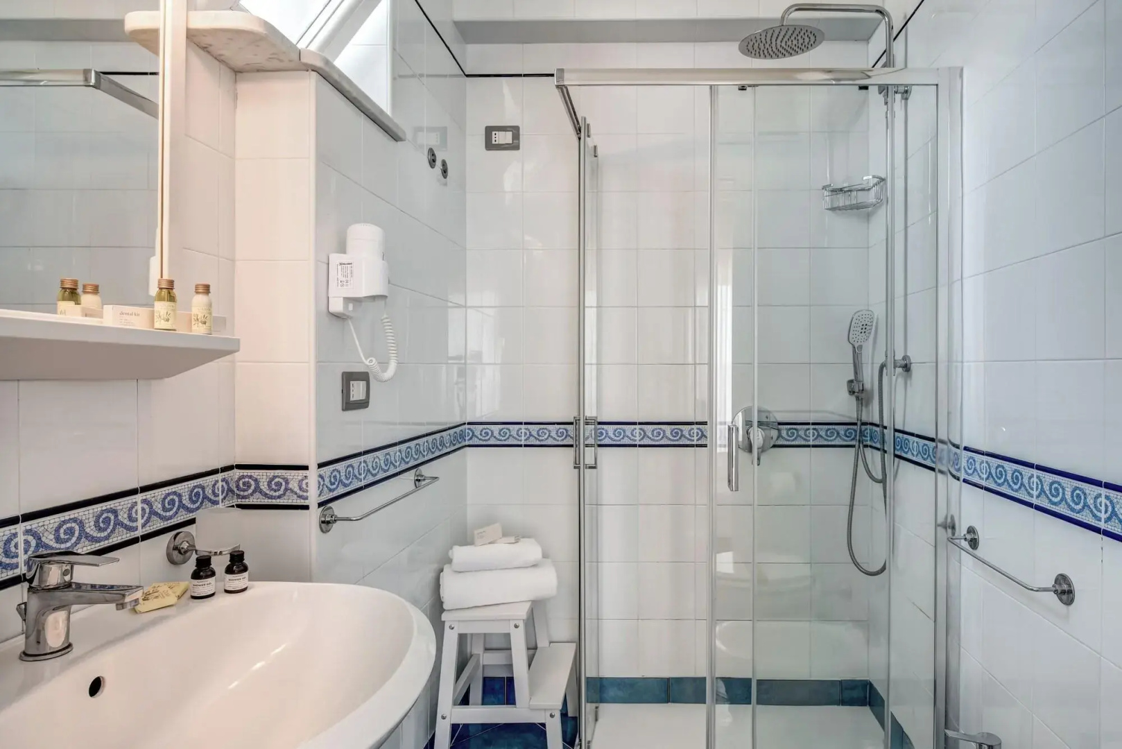 Hotel & Serviced Residence Gocce di Capri Sorrento Coast