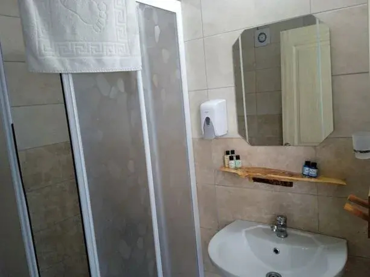 Ardıc Agacı Tatil Köyü