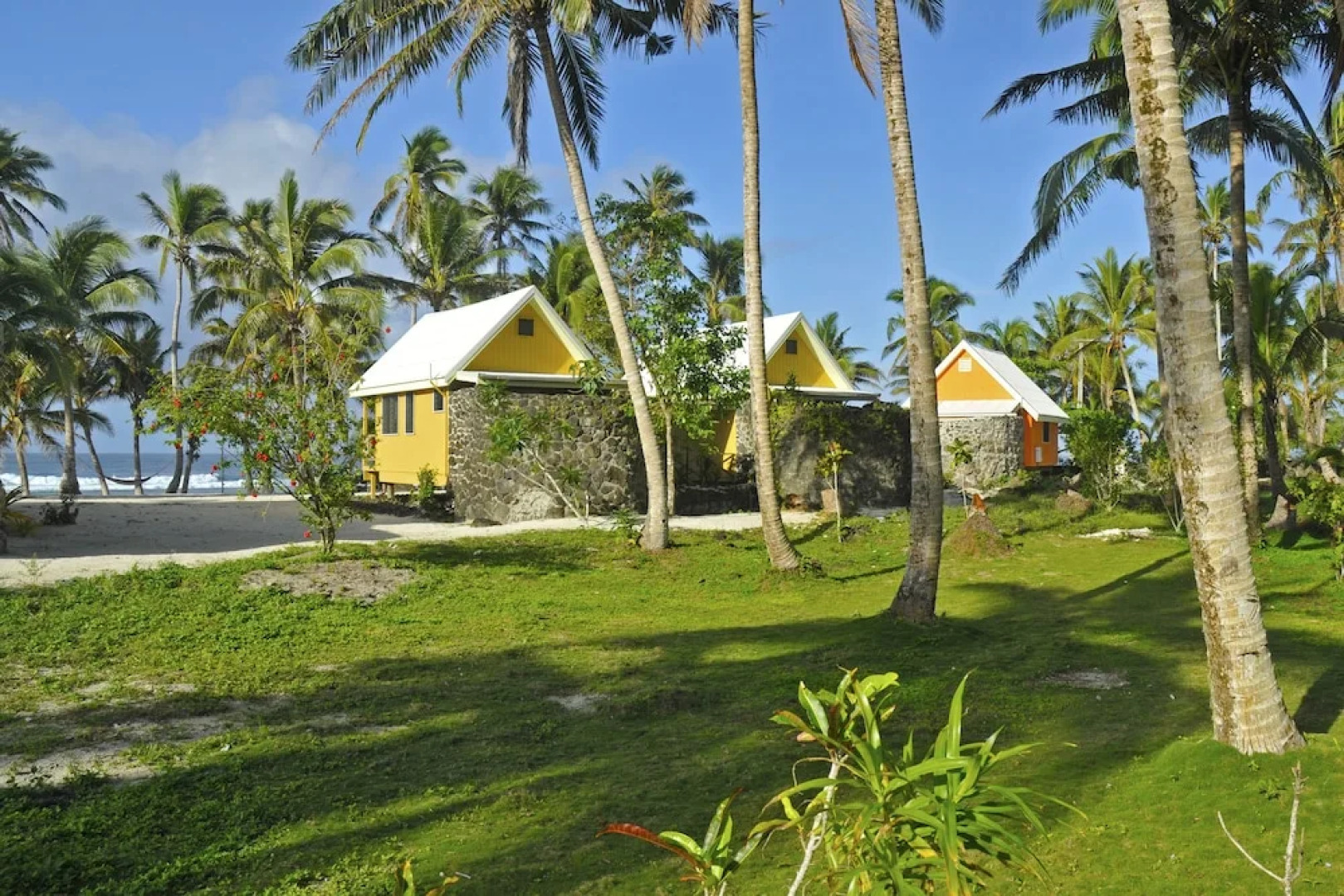 Sa'Moana Beach Bungalows