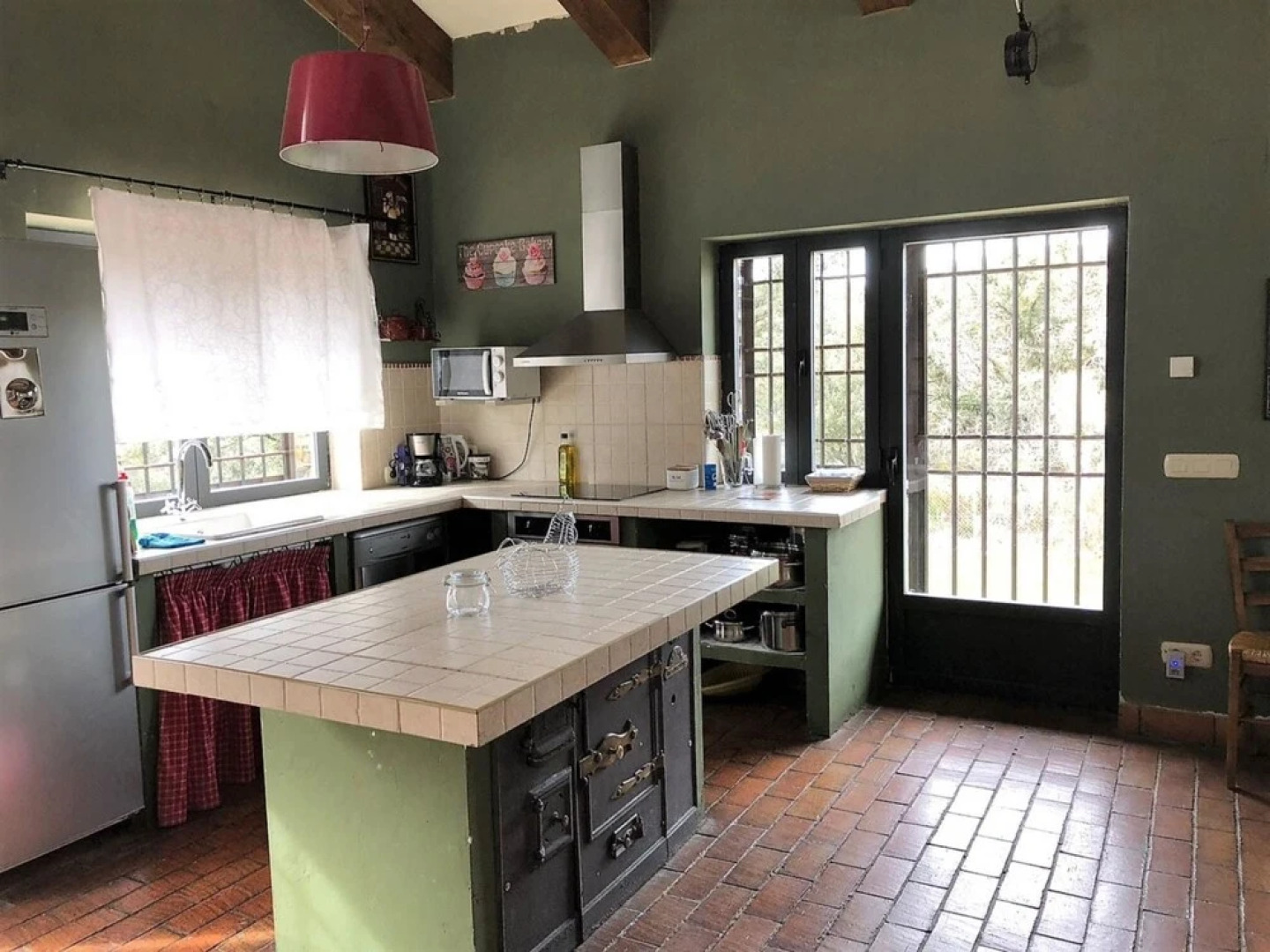 Villa With 5 Bedrooms in Maello, With Private Pool and Enclosed Garden