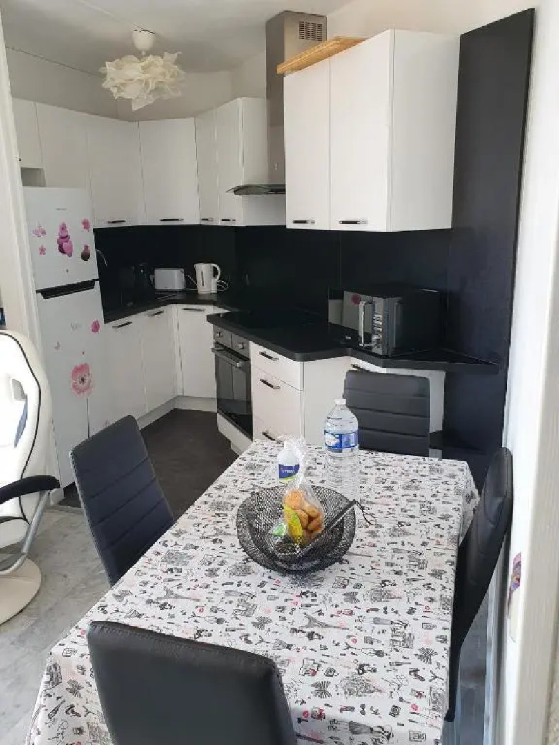 Superbe appartement plage SAINT-LAURENT DU VAR