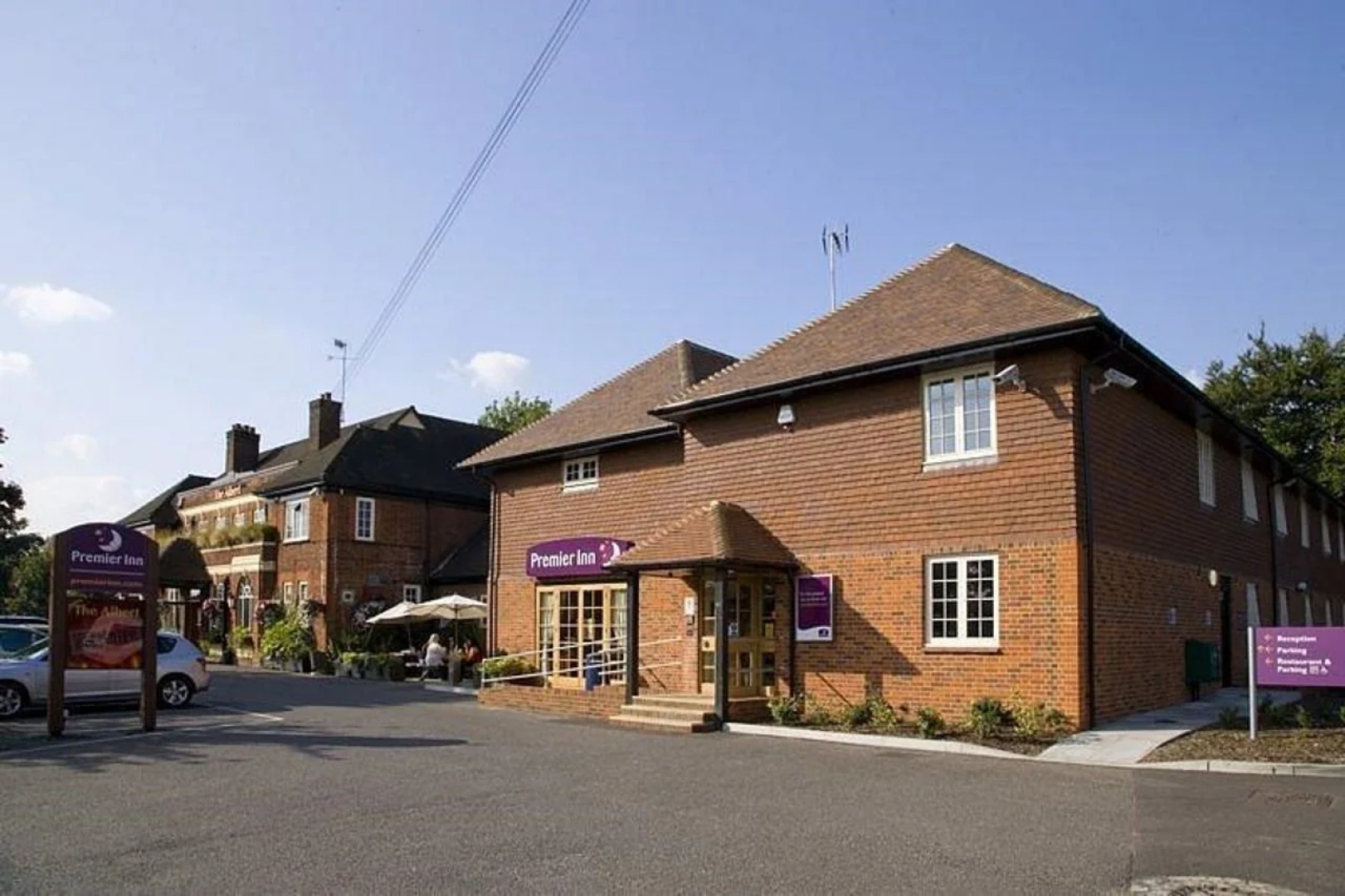 Premier Inn Colchester - Cowdray Avenue