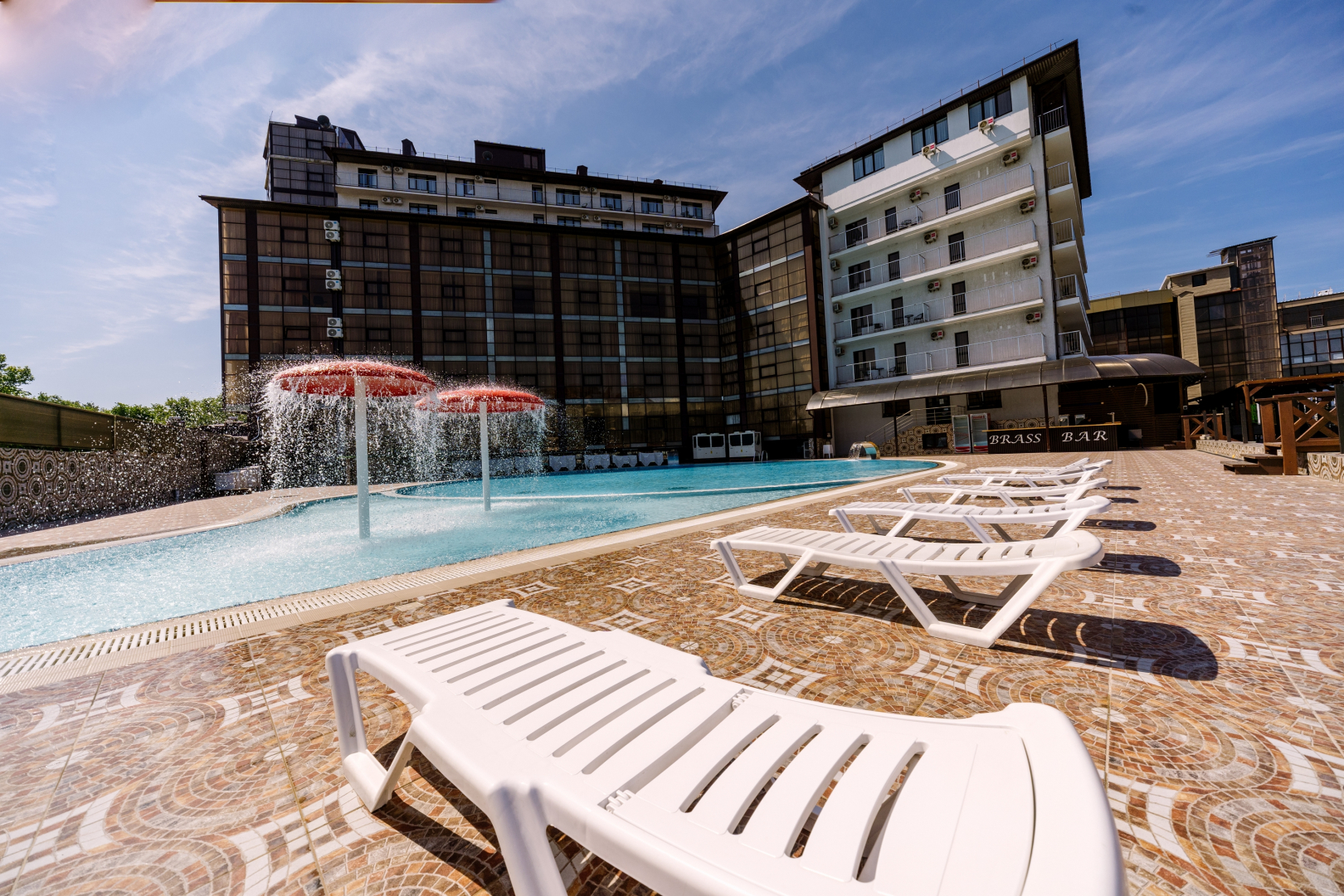 Брасс Фэмили отель