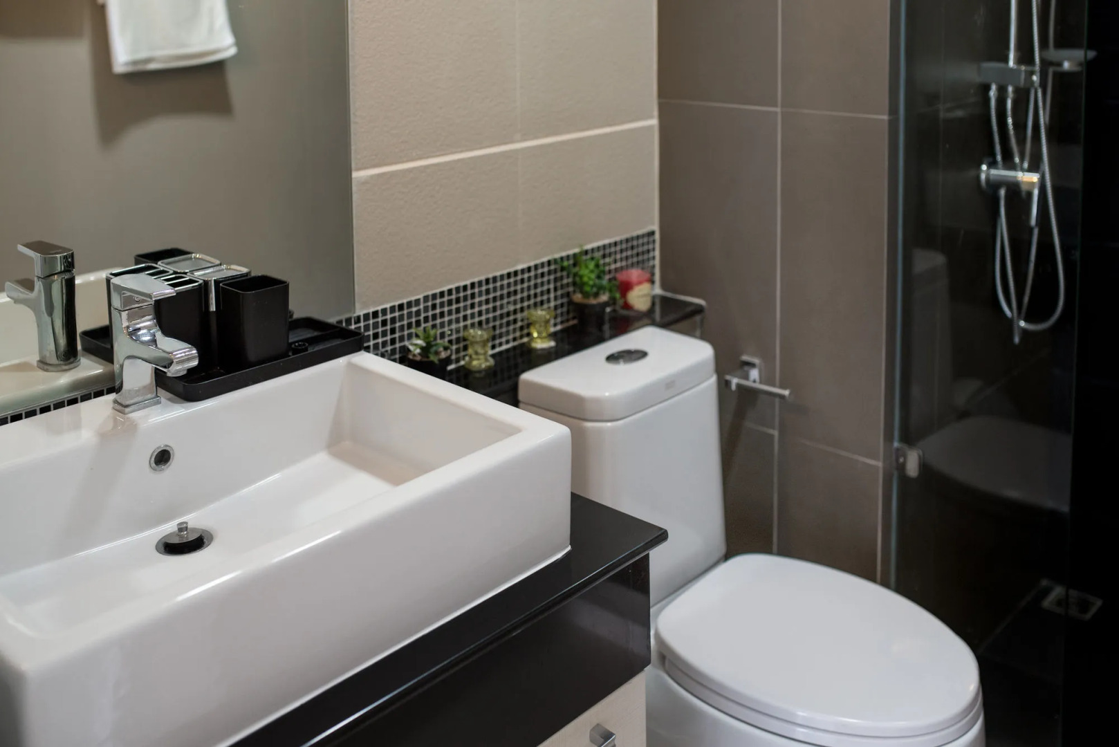 Capetown Sriracha Condo