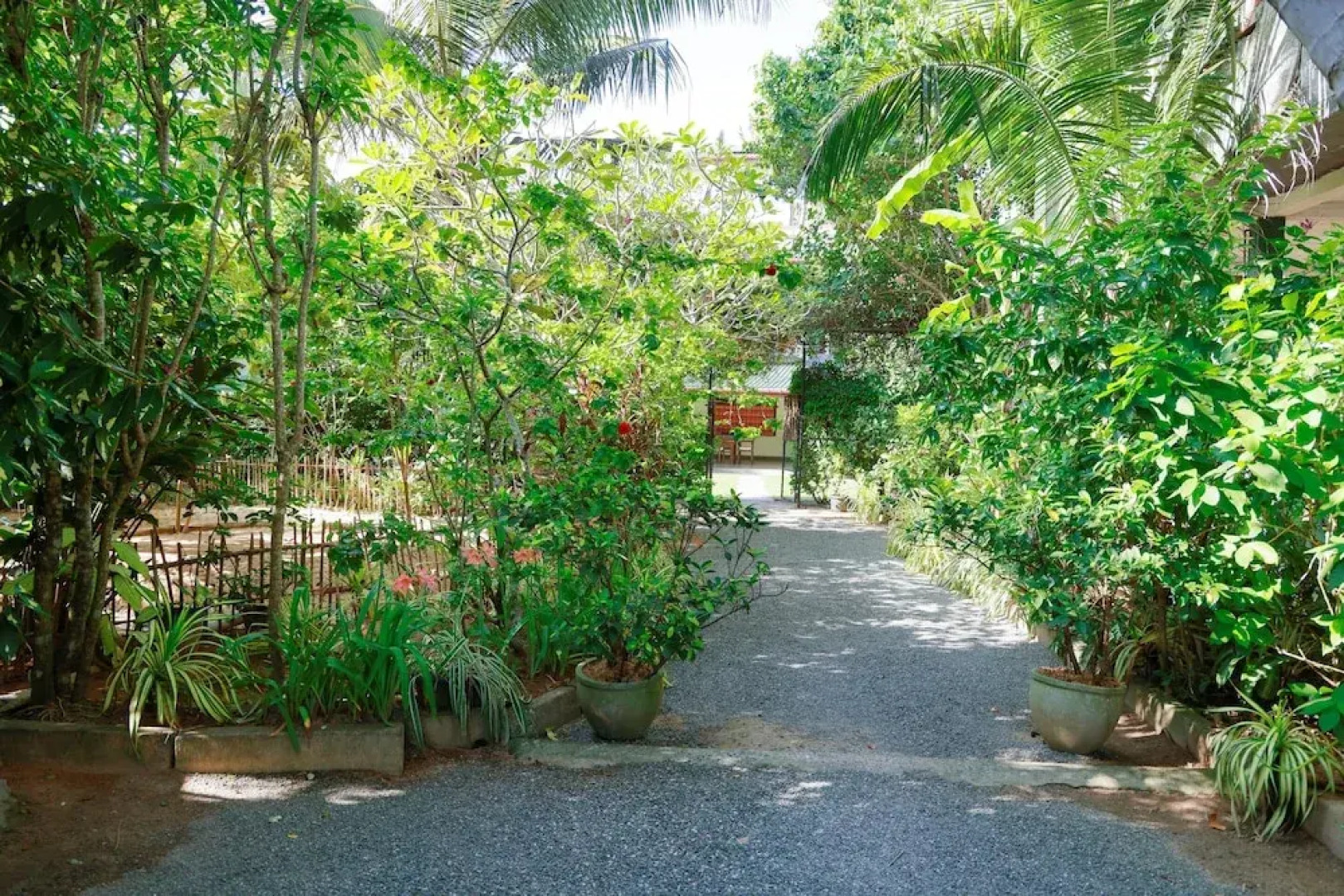 The Chalet - Whole Villa 2 Bedroom (Sleeps 4)