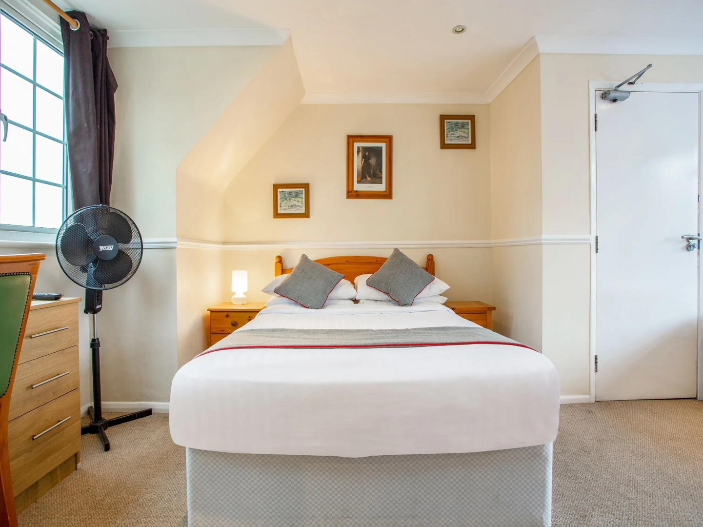 Flexistay Ambers Gatwick Aparthotel