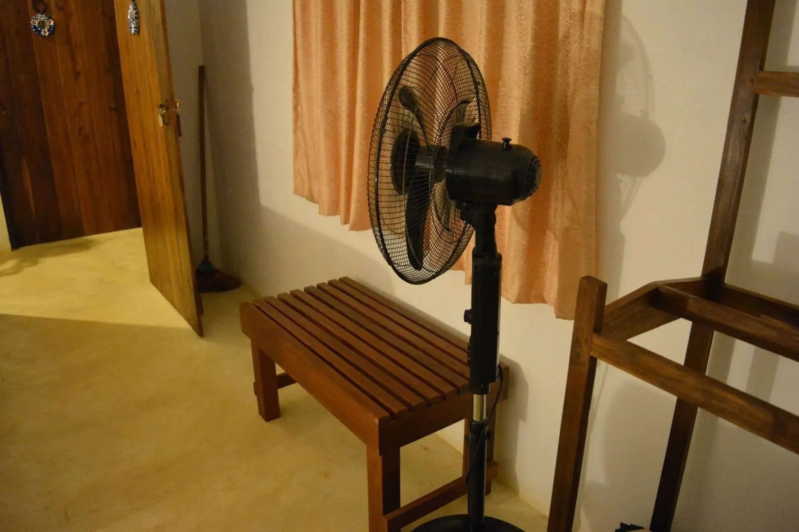 Roshanne Beach Resort