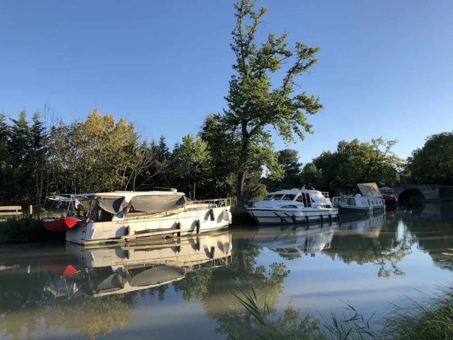 Aux Belles Vacances- Adult Only