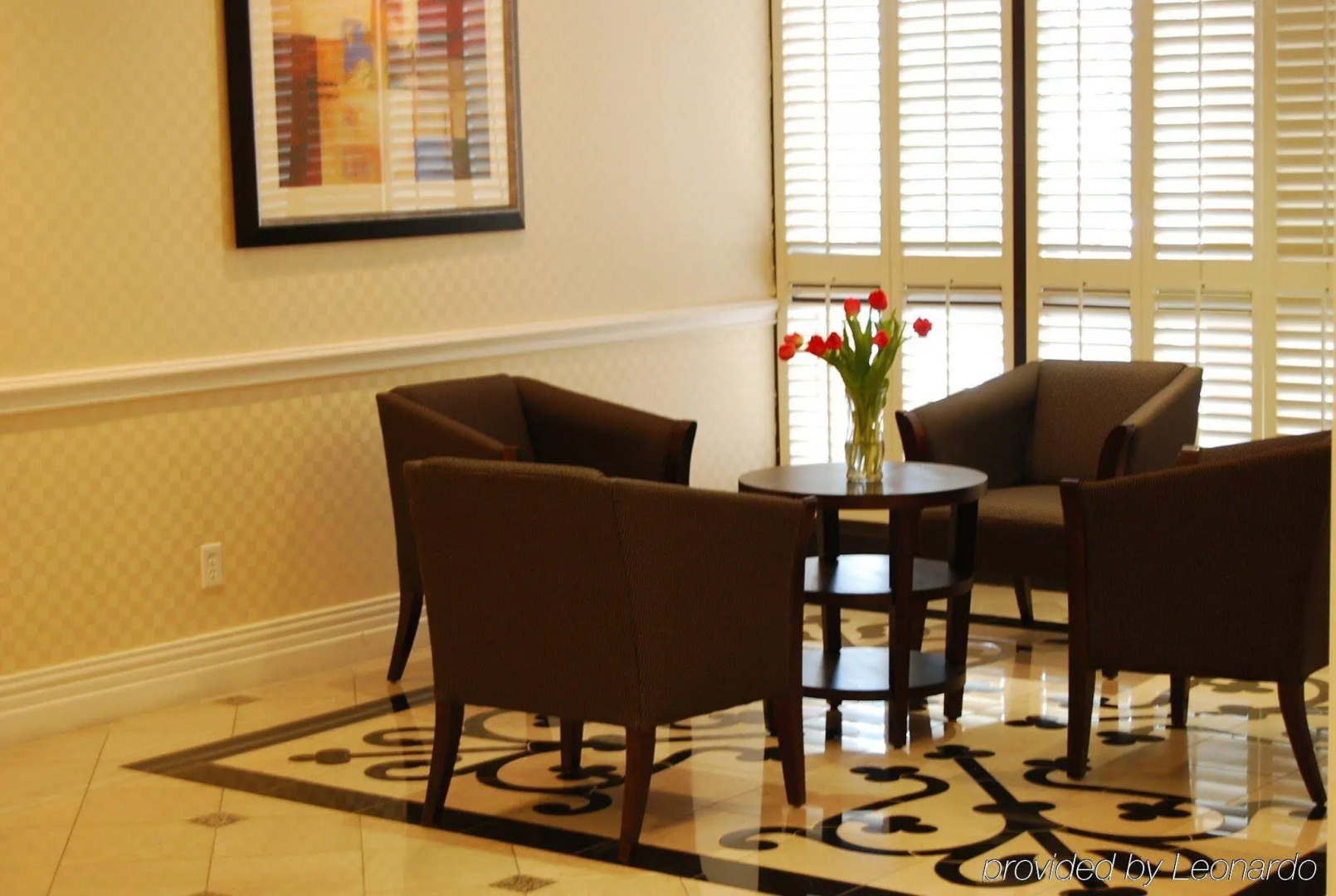 Love Field Hotel and Suites