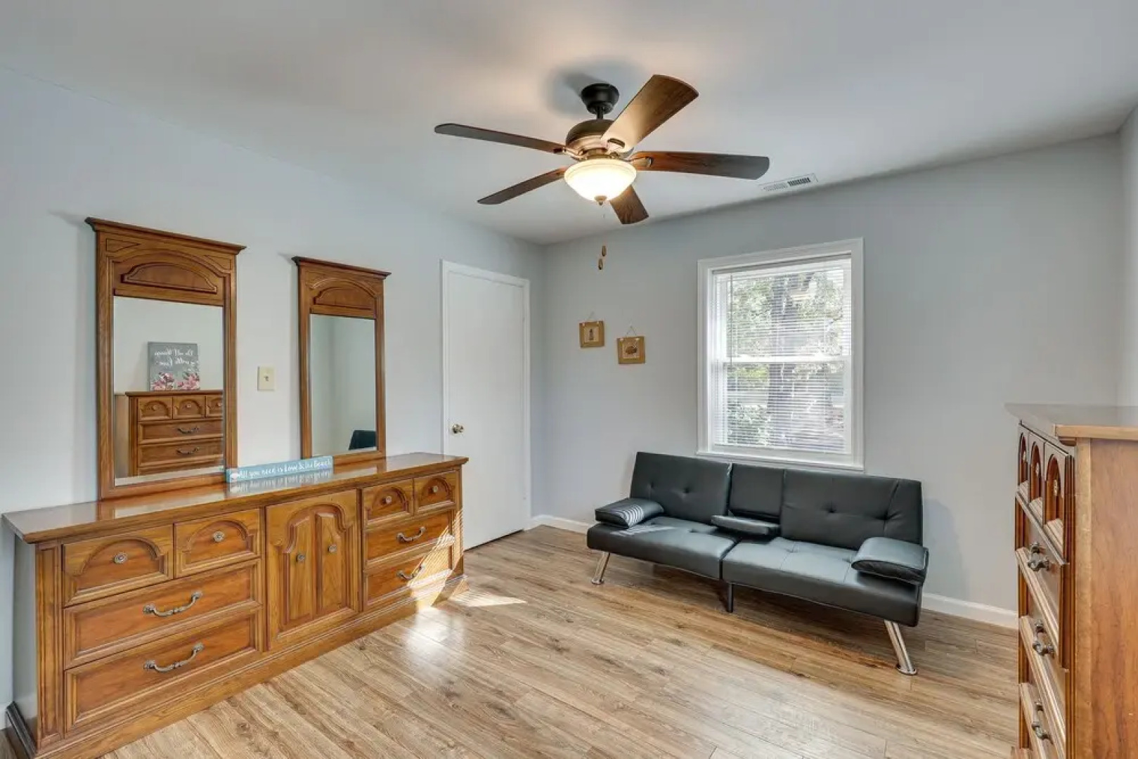 Pet-friendly Southport Home w/ Deck: 8 Mi to Beach