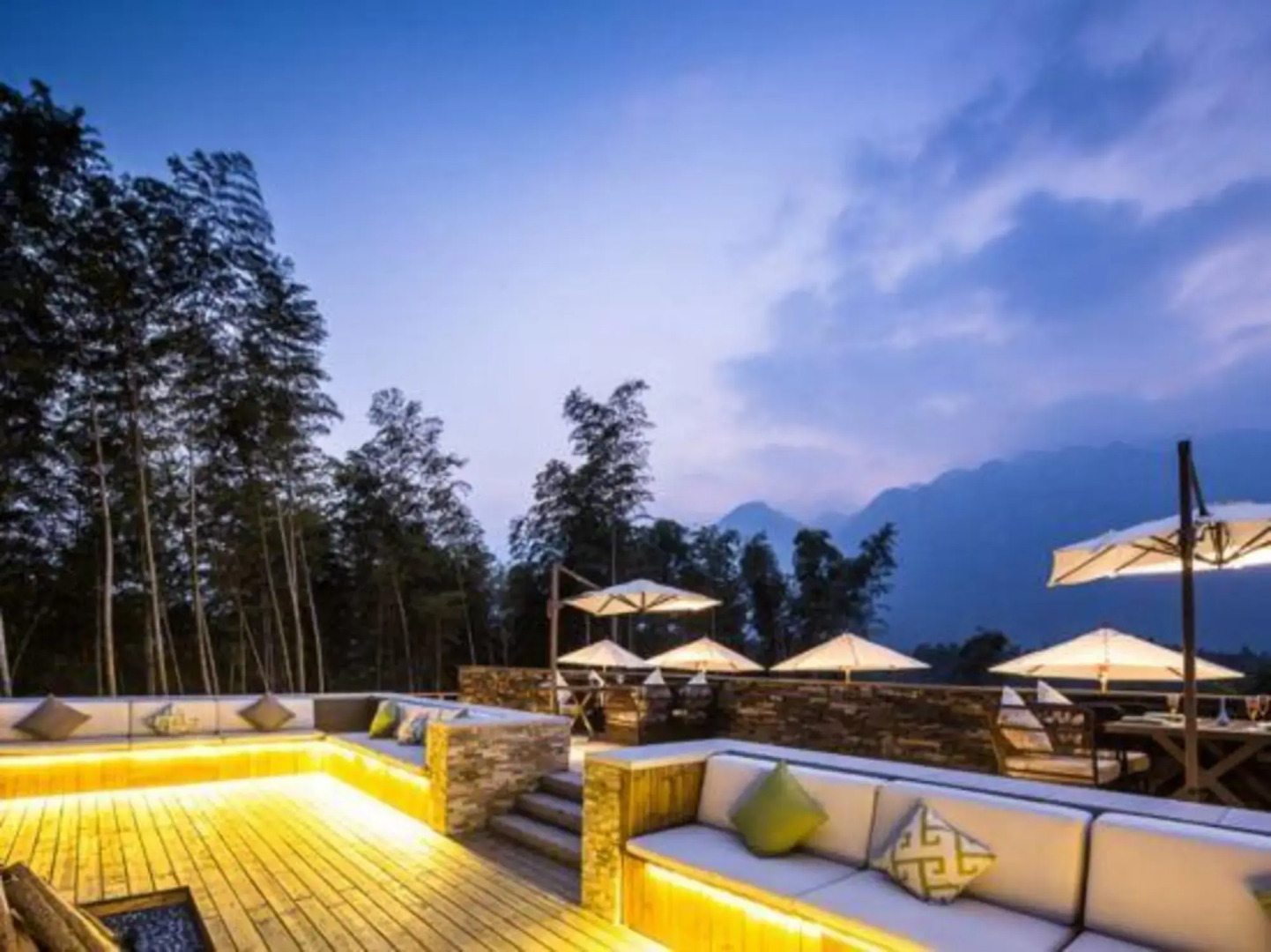 Jiuhua Mountain Demaotang Hotel