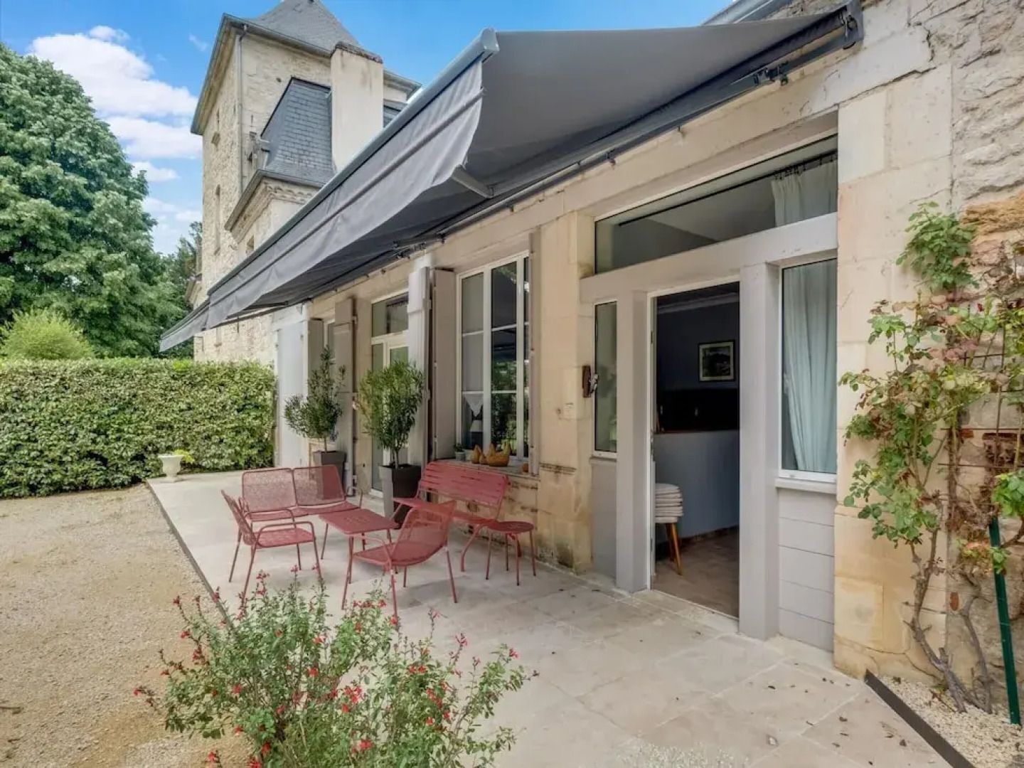 Charming Cottage in Prayssac With Private Pool