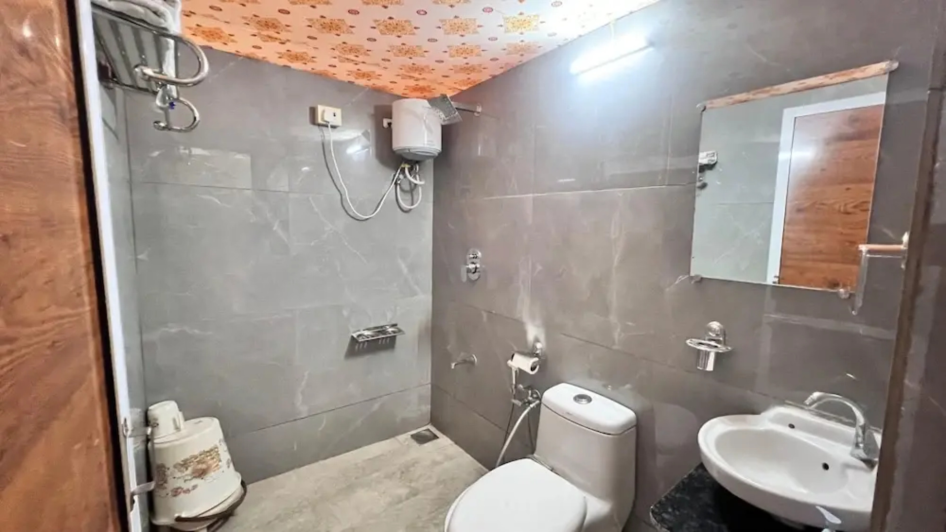 The Royal Heritage Tent Resort - Statue Of Unity