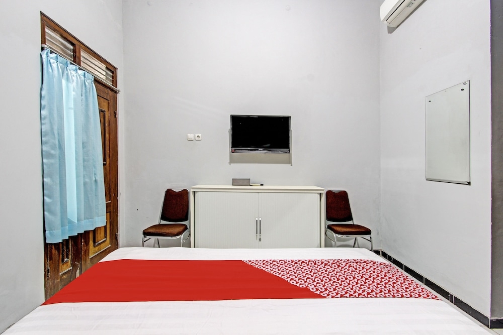 OYO 93660 New Family Hotel Syariah