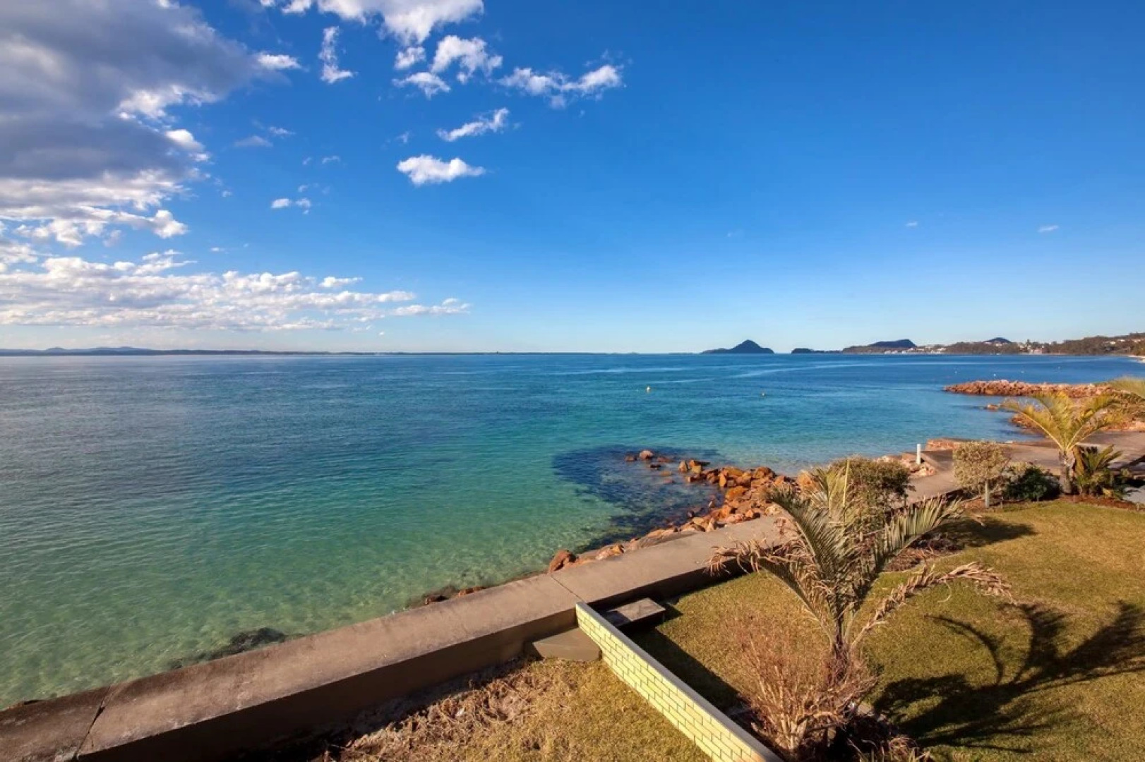 Alcheringa Unit 3 & 4, 32 Sandy Point Road