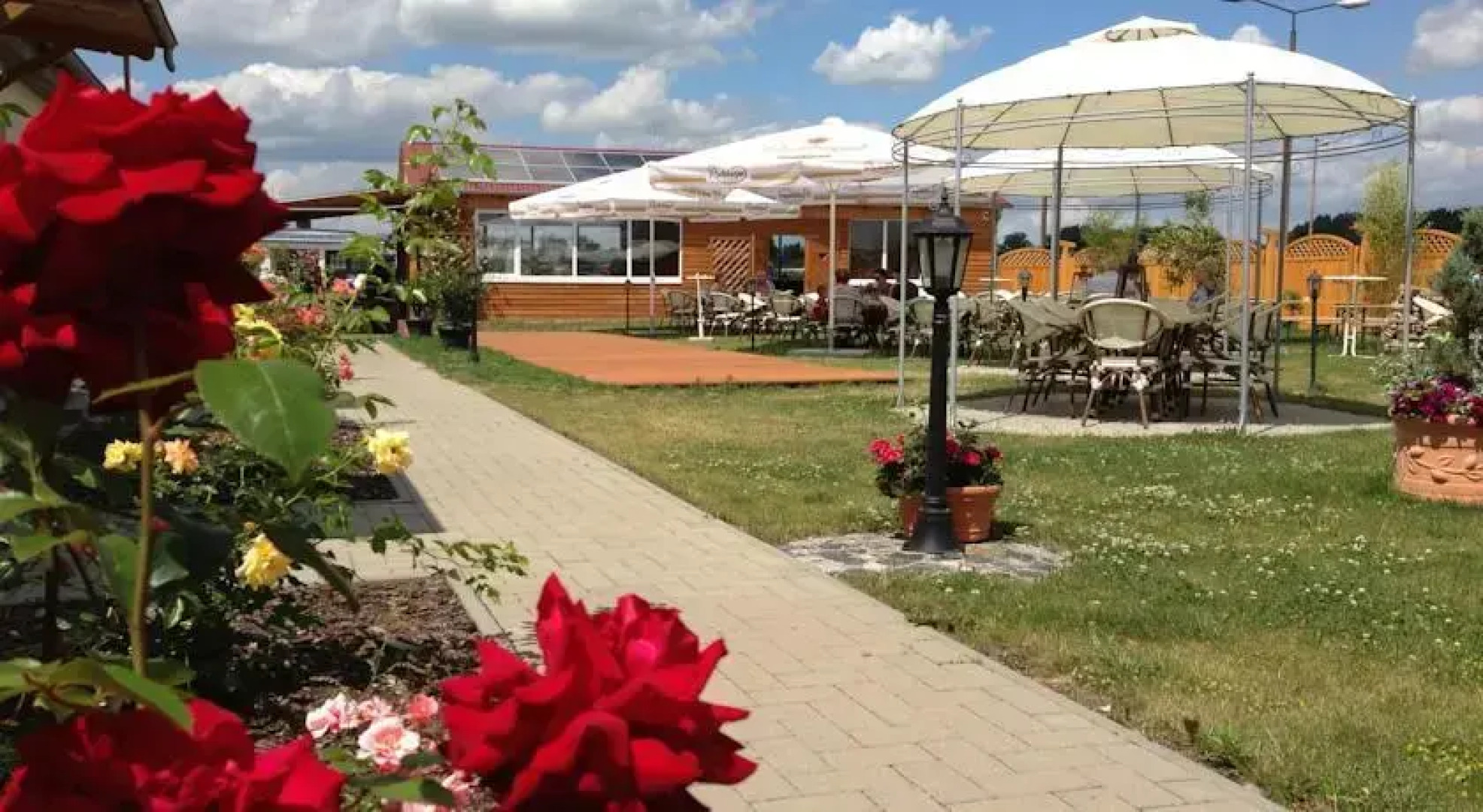 Pension am Radweg & Ristorante Juani