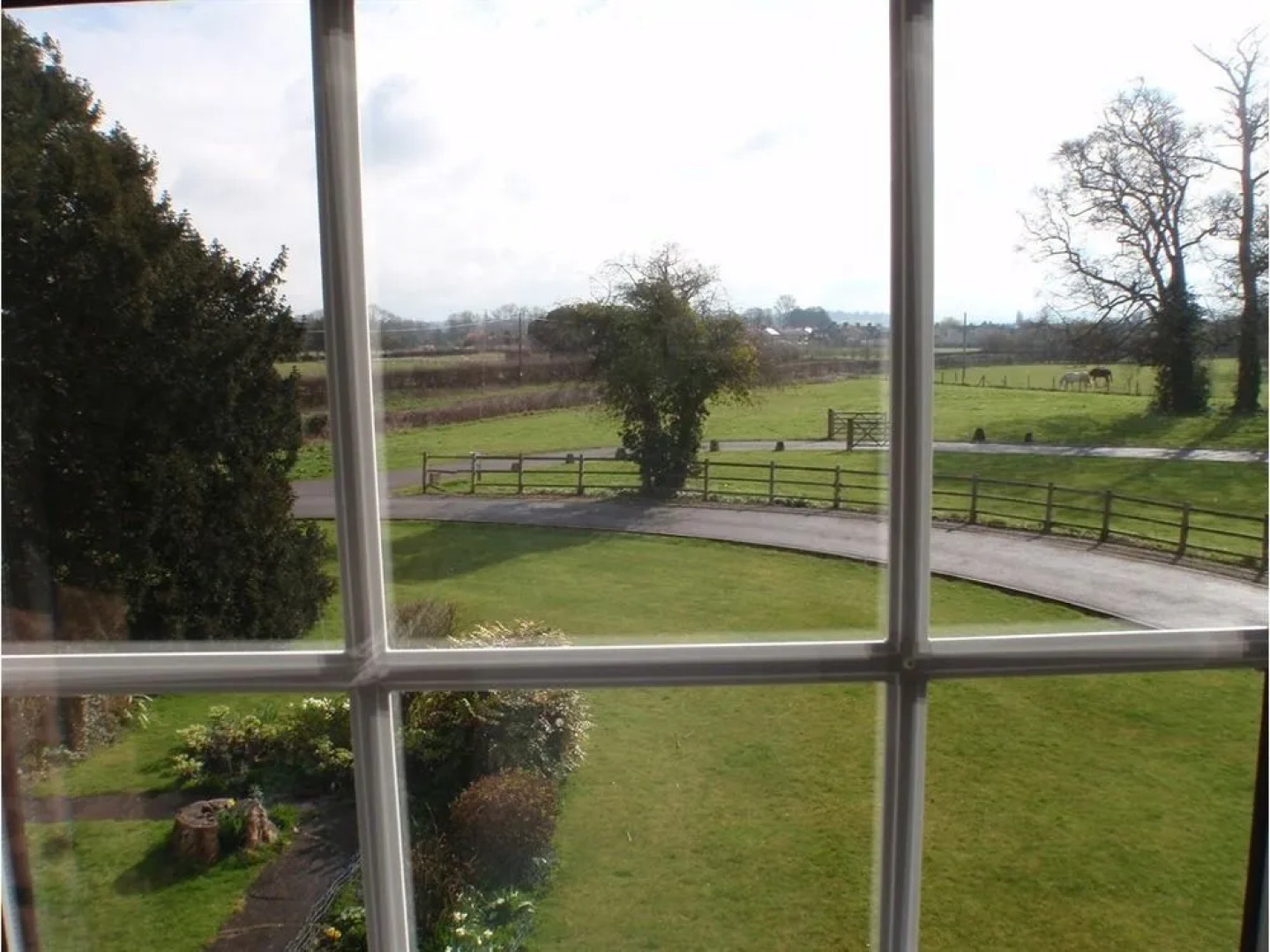 The Shaw Country Hotel