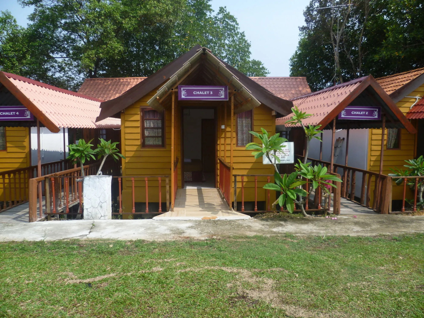 Noor Arfa River Chalet