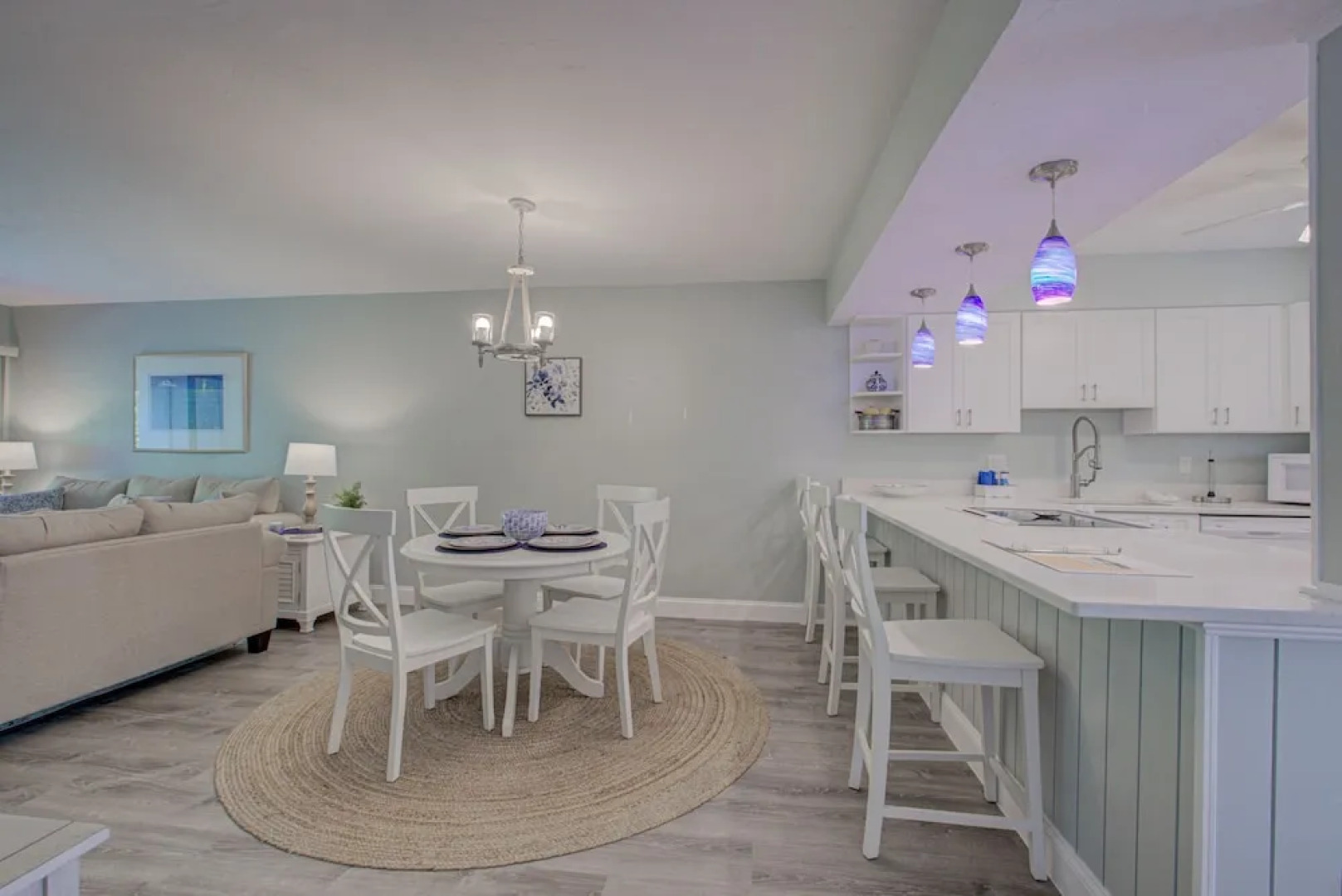 Runaway Bay Condominiums by Anna Maria Island Beach Rentals