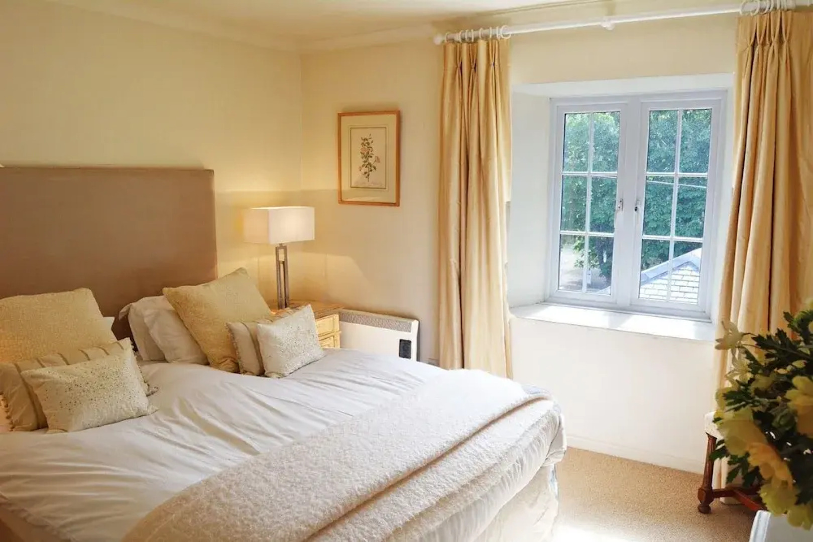 Luxury 5-star cottage near the Cornish coast on the Bonython Estate, Lizard Peninsula