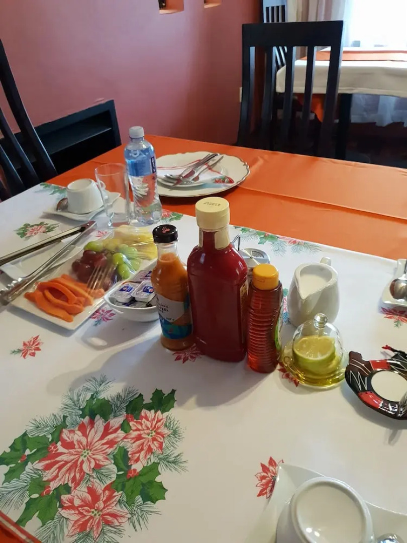 Flossie’s Bed and Breakfast