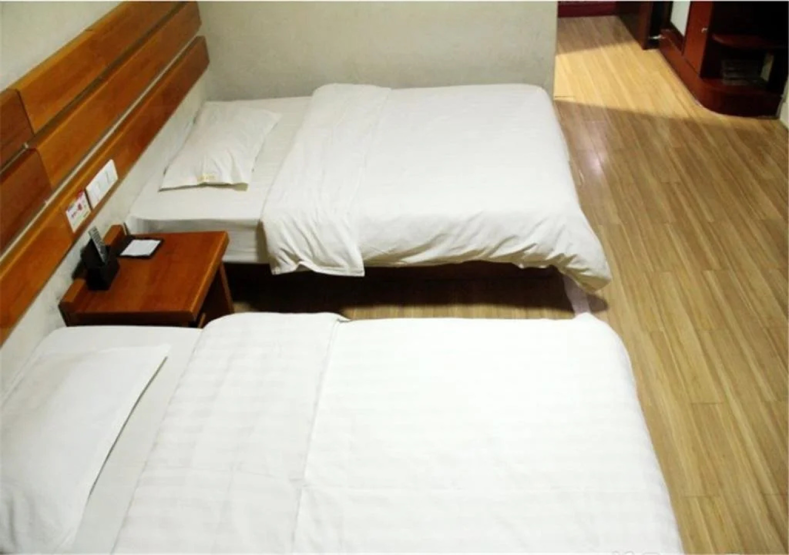Jiatai Business Hotel